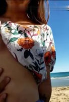 海边度假忍不住激情野战！女友浪叫盖过海潮，比大海还放荡！